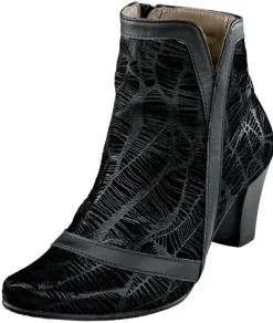 Elegante Stiefelette in spitzer Form von Maria Shoes