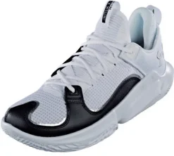 FLOW FUTR X 3 von Under Armour
