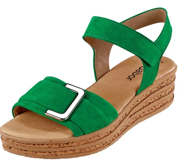 Keilsandalette mit Metallapplikation von Gabor