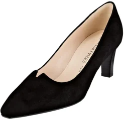 Pumps in formschöner Variante