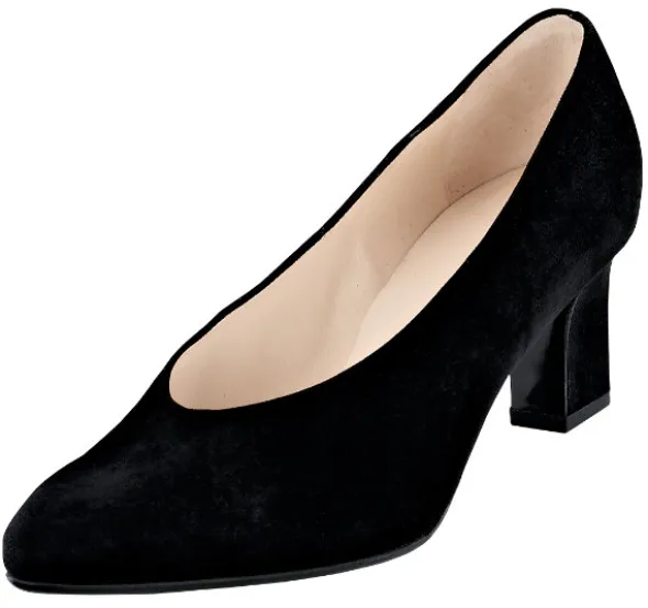 Schlichter Pumps in eleganter spitz zulaufender Form