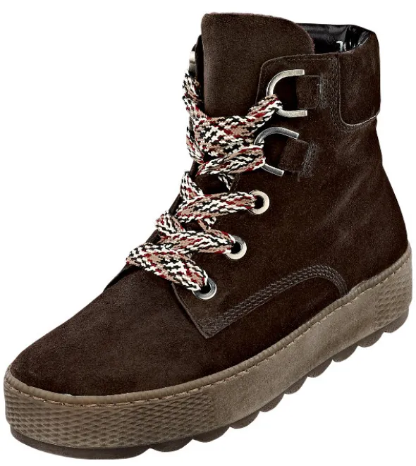 Schnürstiefel mit auffälliger Sohlenstruktur von Gabor
